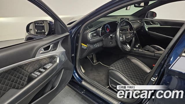 Genesis G70 Sport пакет, 2018 11