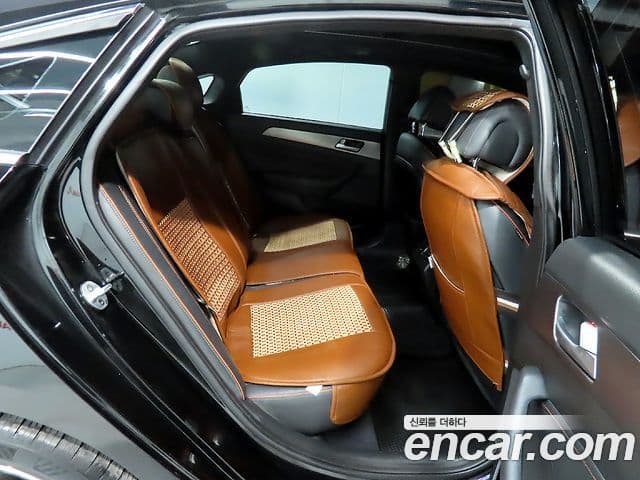 Hyundai LF Sonata Exclusive, 2017 8
