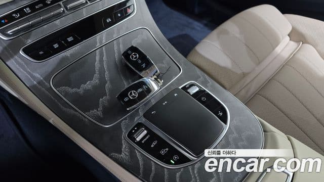 Mercedes-Benz E-класс W213 E450 4MATIC купе, 2021 17