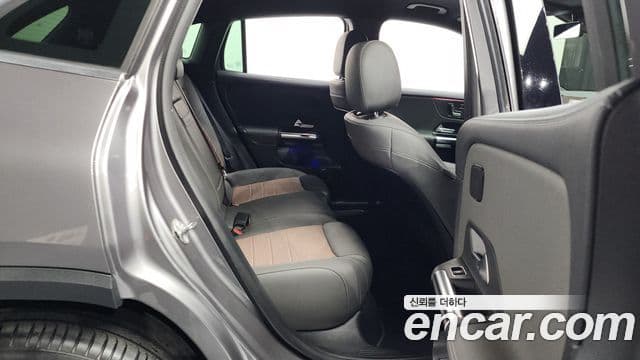 Mercedes-Benz EQA H243, 2021 12