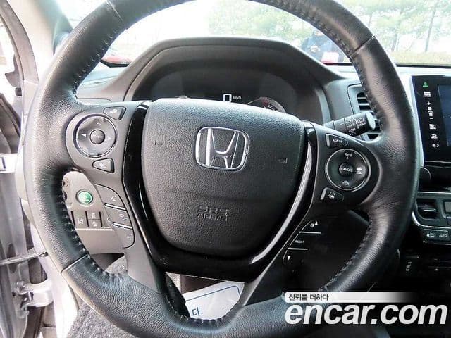 Honda Pilot 3세대, 2016 11