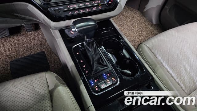 Kia All New Carnival Prestige, 2018 9