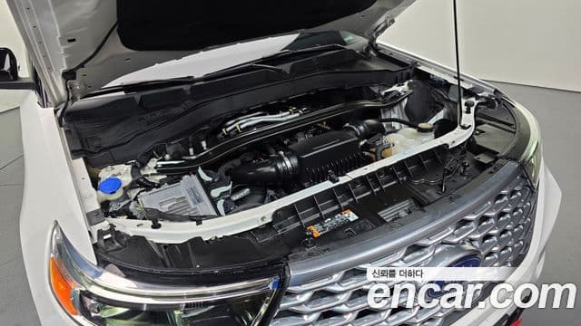 Ford Explorer 6세대 3.0 Platinum 4WD, 2022 6