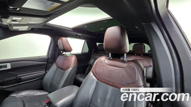 Ford Explorer 6세대 3.0 Platinum 4WD, 2022 11