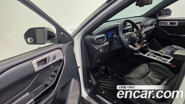 Ford Explorer 6세대 3.0 Platinum 4WD, 2022 12