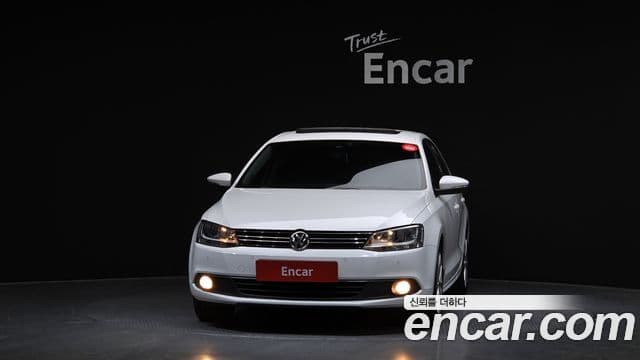 Volkswagen New Jetta 6세대, 2012 3
