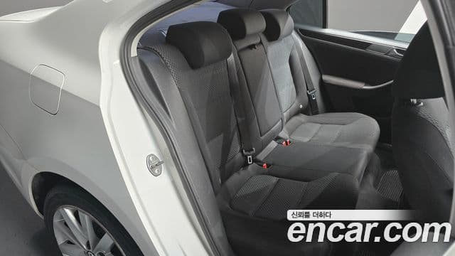 Volkswagen New Jetta 6세대, 2012 12