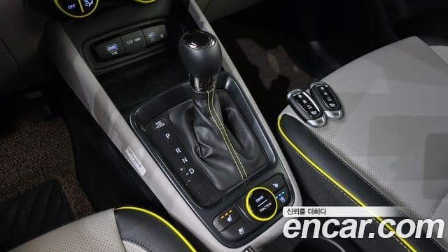 Hyundai Venue 1.6 Flux, 2023 9