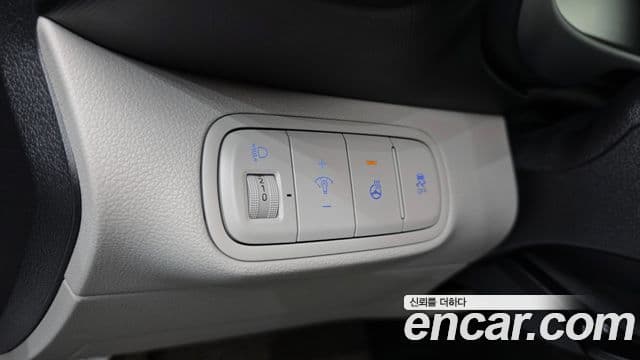 Hyundai Venue 1.6 Flux, 2023 12