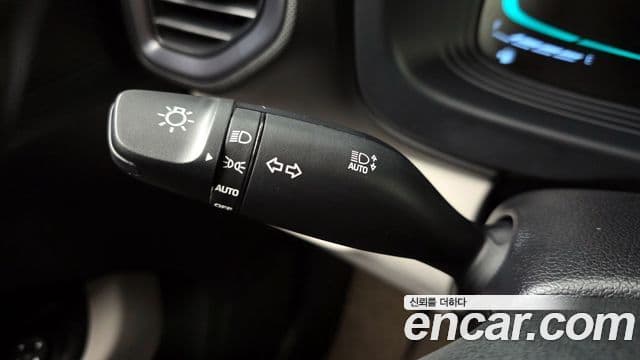 Hyundai Venue 1.6 Flux, 2023 13