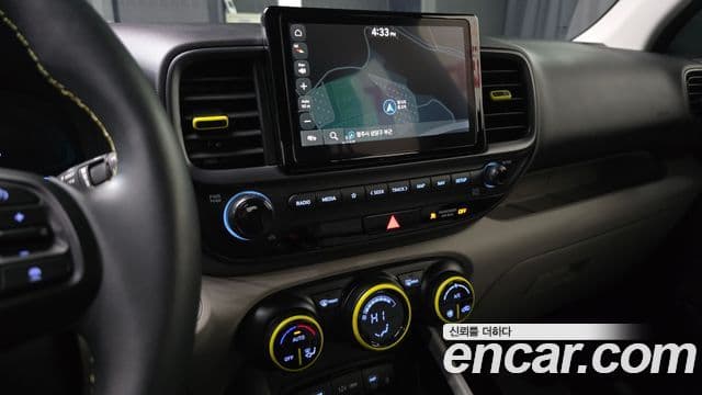 Hyundai Venue 1.6 Flux, 2023 14