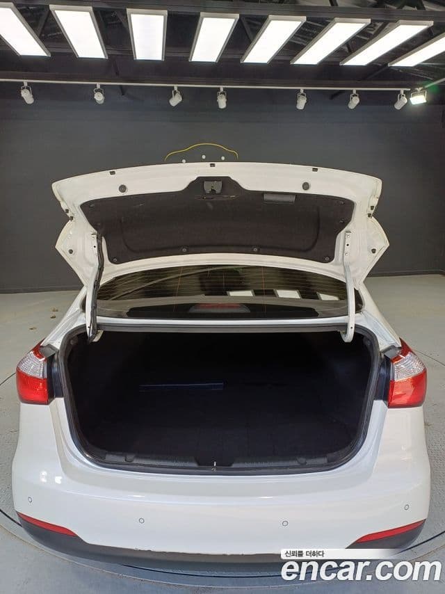 Kia K3 Prestige, 2013 4