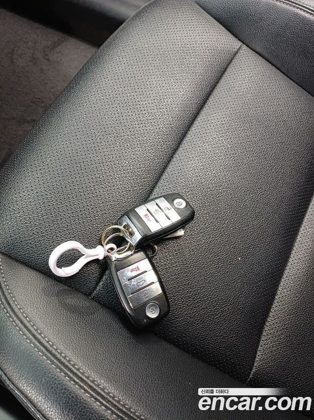 Kia K3 Prestige, 2013 14