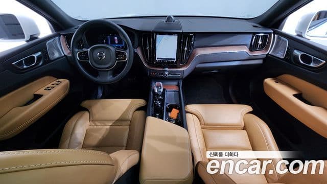Volvo XC60 2세대 B5 Ultimate Bright, 2023 7