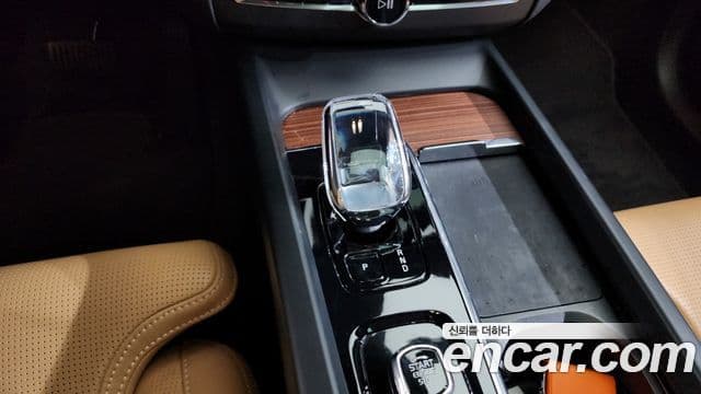 Volvo XC60 2세대 B5 Ultimate Bright, 2023 9