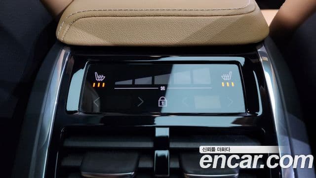 Volvo XC60 2세대 B5 Ultimate Bright, 2023 18