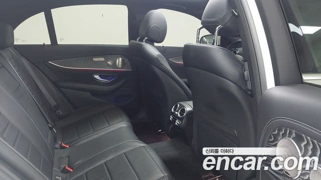 Mercedes-Benz E-класс W213 AMG Line, 2022 10