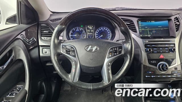 Hyundai Grandeur HG Modern, 2017 13