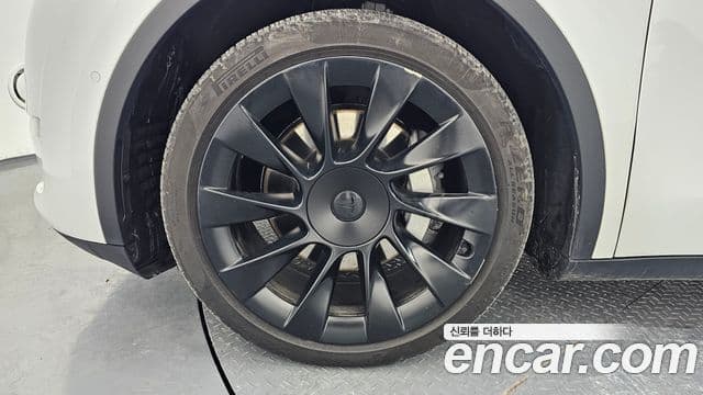 Tesla модель Y Long Range AWD, 2021 все фото