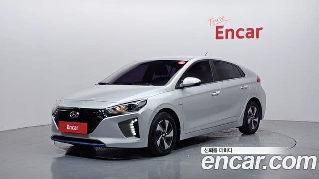 Hyundai Ioniq гибрид, 2016 1