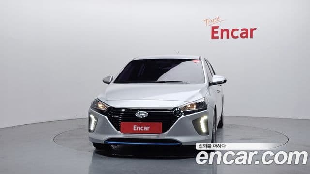 Hyundai Ioniq гибрид, 2016 3