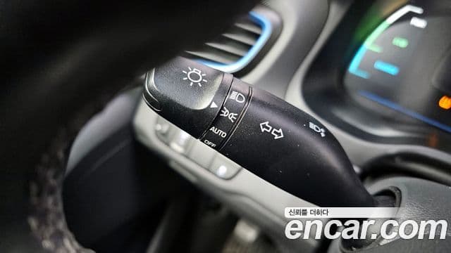 Hyundai Ioniq гибрид, 2016 16