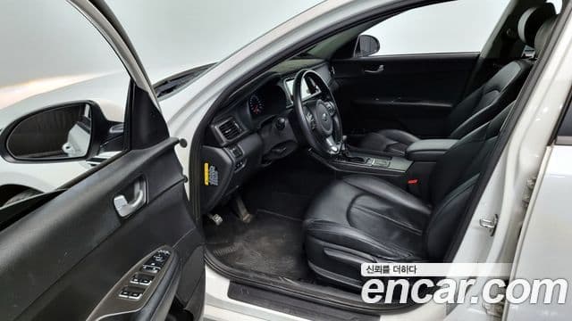 Kia K5 2세대 Luxury, 2018 11