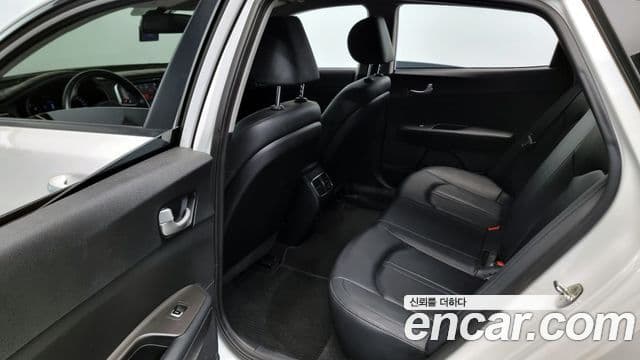 Kia K5 2세대 Luxury, 2018 12