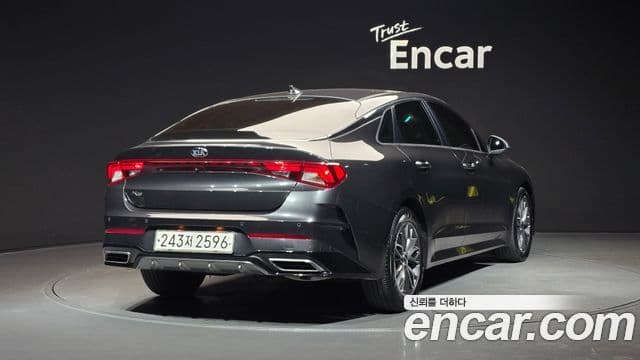 Kia K5 3세대 Prestige, 2021 2