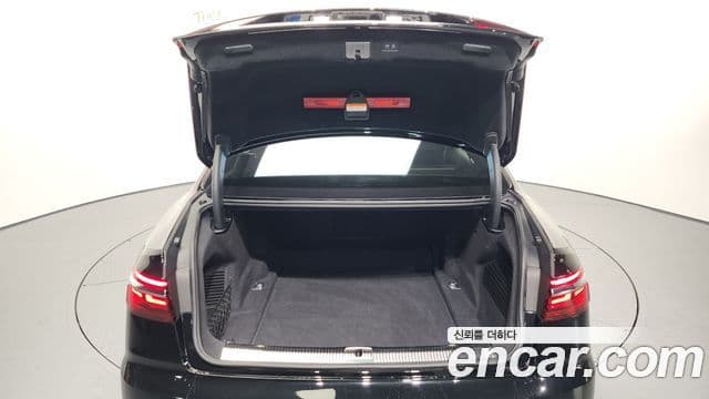 Audi A8 (D5) 55 TFSI Quattro LWB, 2021 20