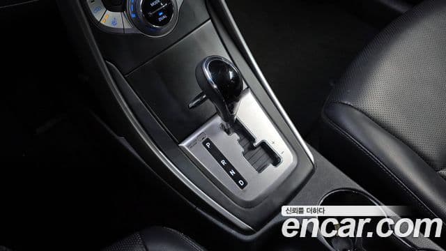 Hyundai Avante MD M16 GDI Smart, 2014 9