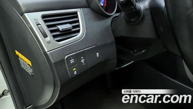 Hyundai Avante MD M16 GDI Smart, 2014 17