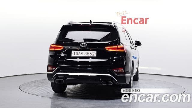 Hyundai Santa Fe TM Inspiration, 2020 4