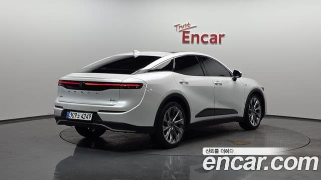 Toyota 크라운 кроссовер, 2025 2