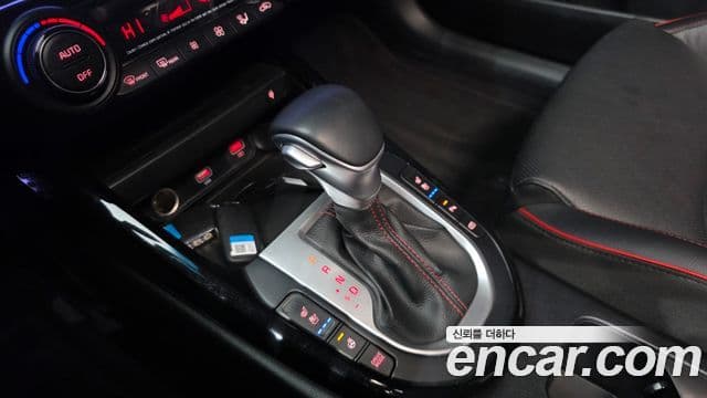 Kia The / новый New K3 2세대 Signature, 2024 9