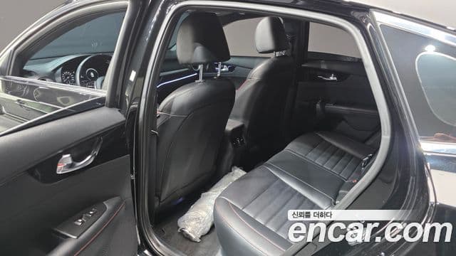 Kia The / новый New K3 2세대 Signature, 2024 11
