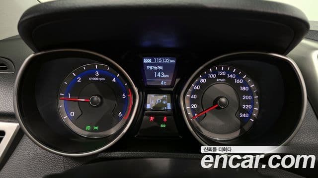 Hyundai i30(новый кузов / новое поколение) дизель 1.6 VGT Extreme, 2012 8