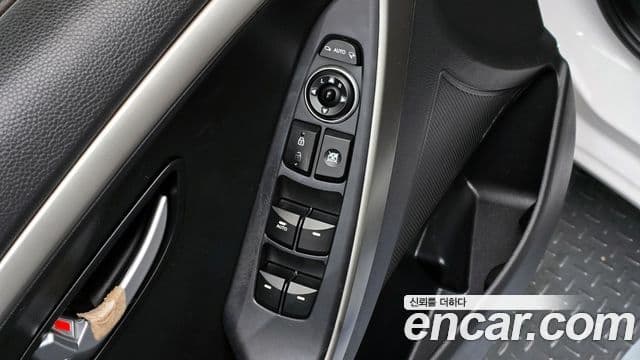 Hyundai i30(новый кузов / новое поколение) дизель 1.6 VGT Extreme, 2012 19