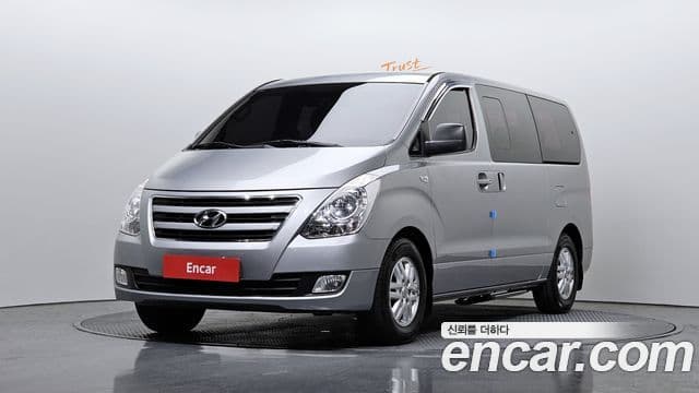 Hyundai Grand Starex Smart, 2017 1