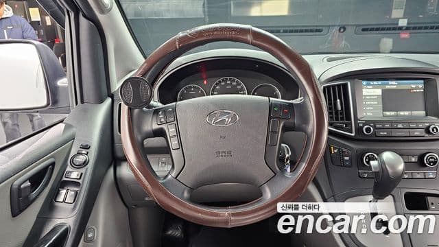 Hyundai Grand Starex Smart, 2017 13