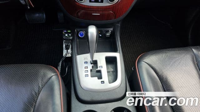 Hyundai Santa Fe CM люксовая версия, 2008 9