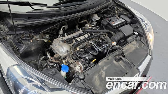 Hyundai Veloster Unique, 2013 6