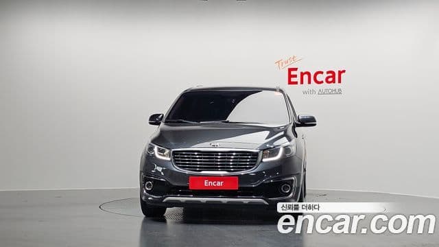 Kia All New Carnival VIP, 2016 3