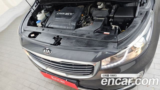 Kia All New Carnival VIP, 2016 6