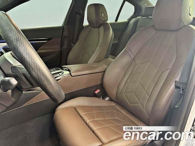 BMW 5시리즈 (G60) 520i M Sport, 2024 10