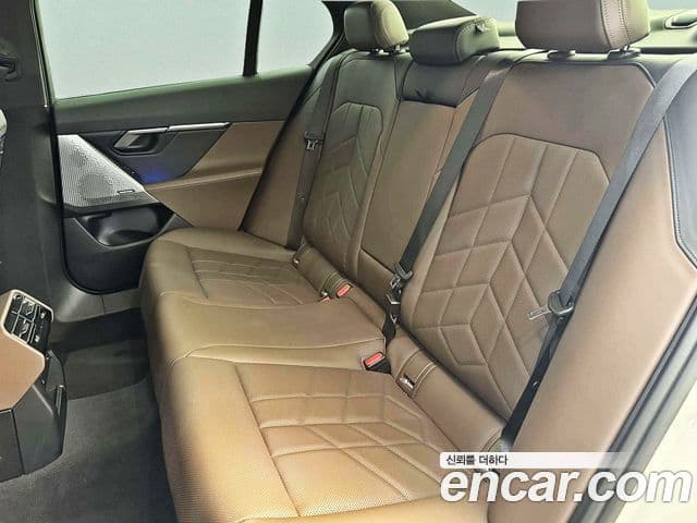 BMW 5시리즈 (G60) 520i M Sport, 2024 11