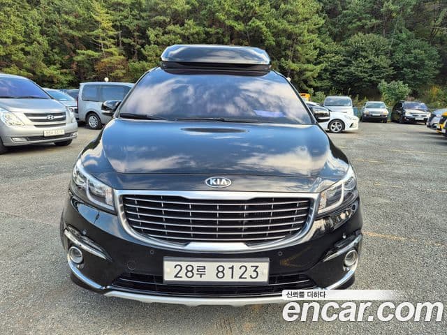 Kia All New Carnival Prestige, 2016 1