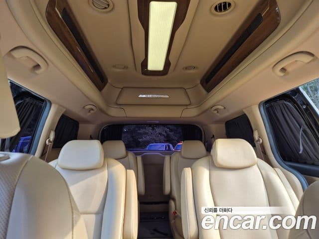 Kia All New Carnival Prestige, 2016 17