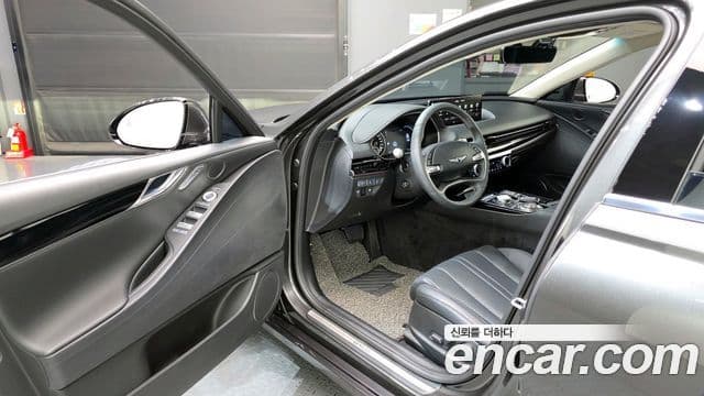 Genesis G80 (RG3) бензин 2.5 турбо AWD, 2024 10