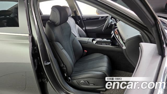 Genesis G80 (RG3) бензин 2.5 турбо AWD, 2024 12